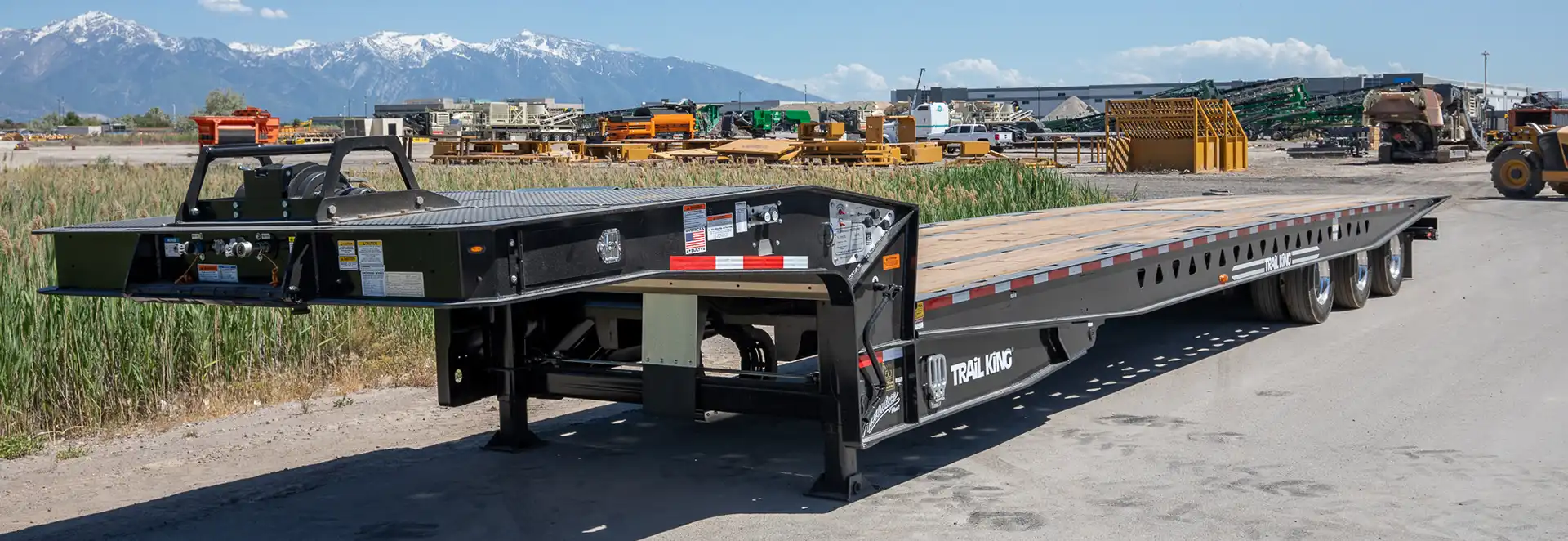 Trail King sliding axle trailer